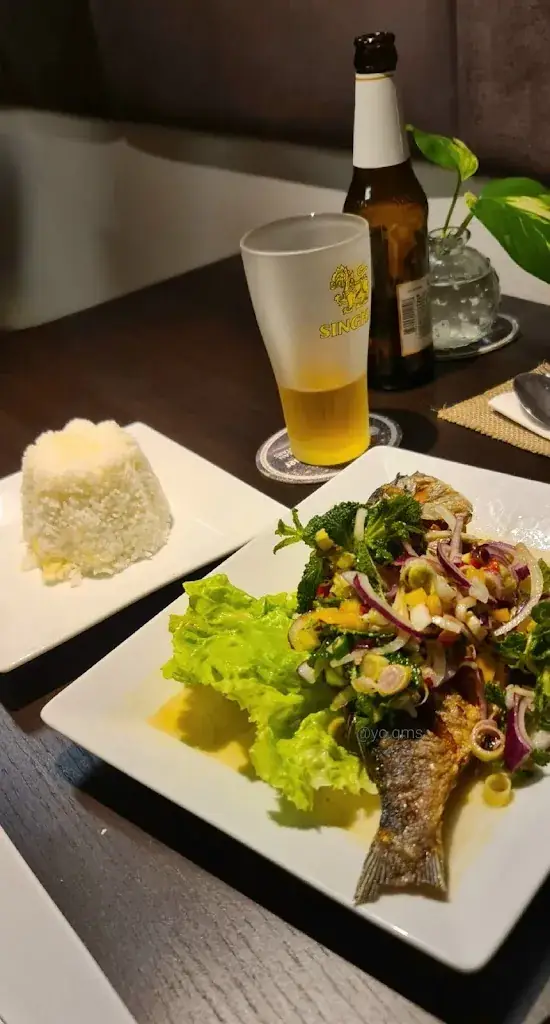 Yo gms (Yo)_YimSiam_Jakomini_avis