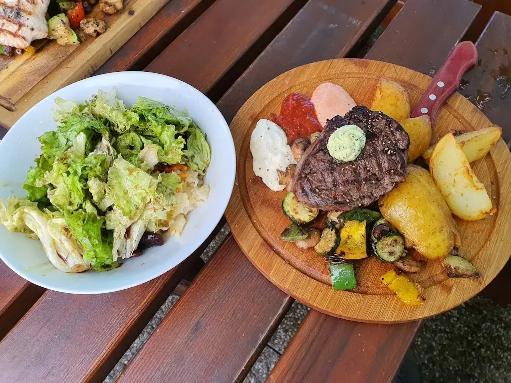 Menu_s'Biergartl_Jakomini_immagine_8