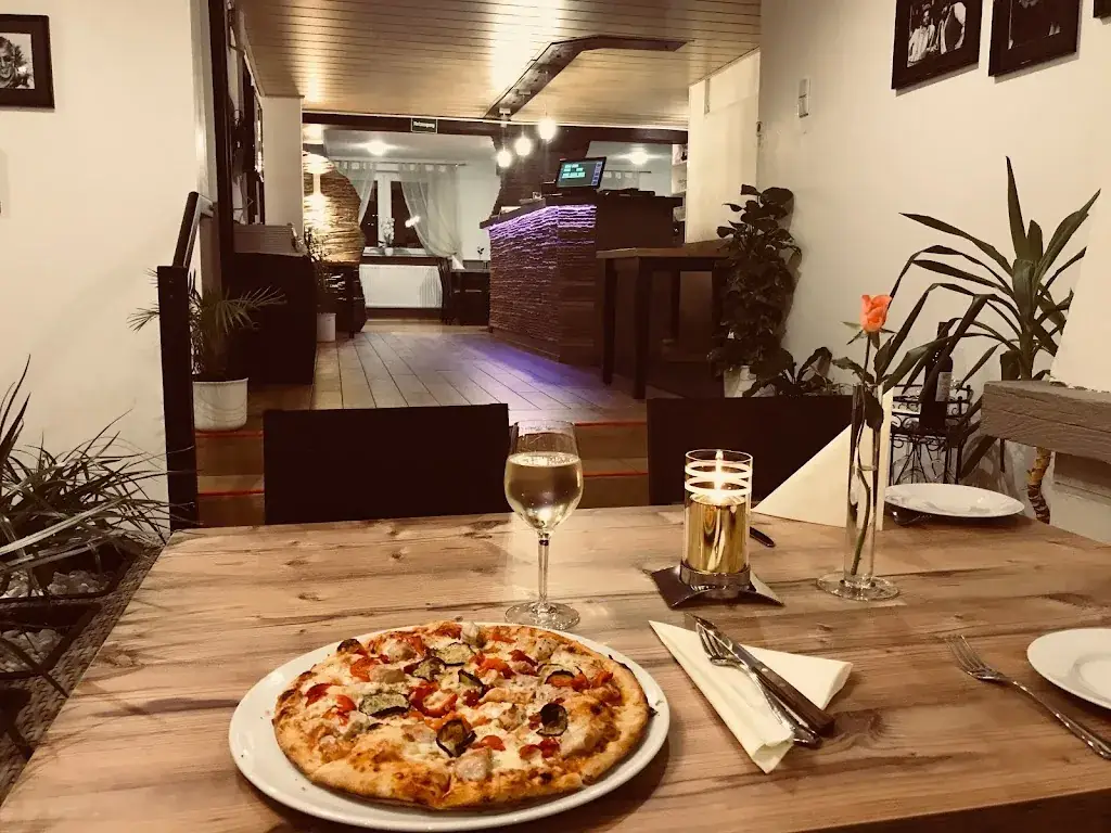 Firenze Ristorante & Pizzeria Rudersdorf_Rudersdorf_slider_image_2