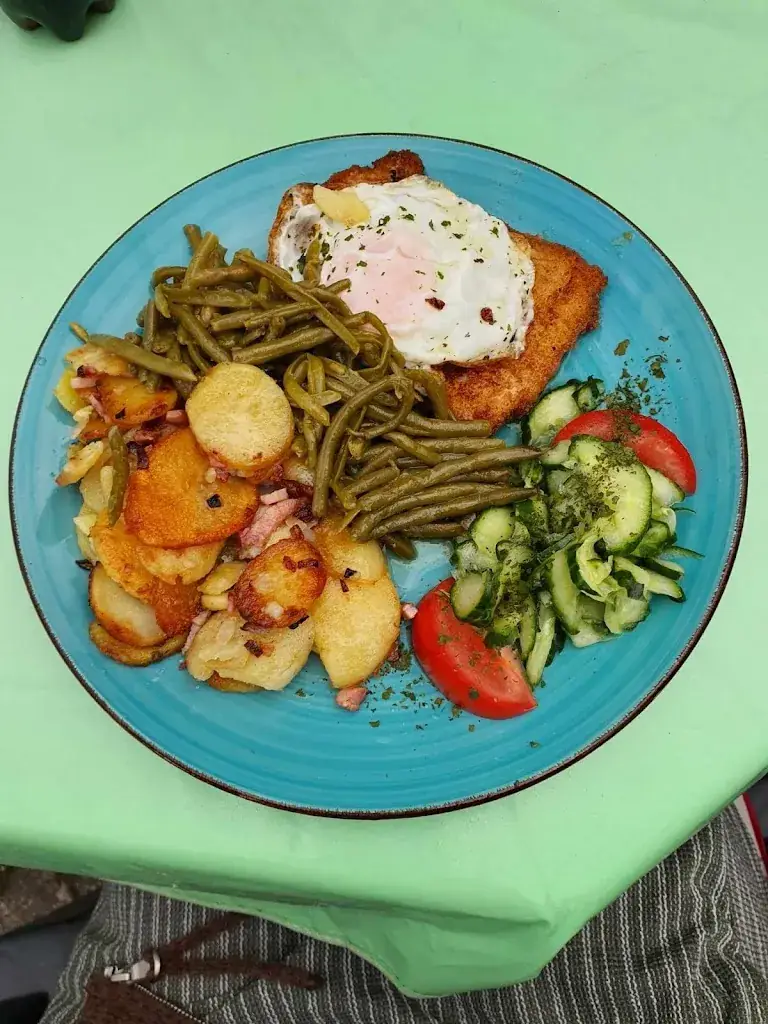 Karolina Raulin_Restaurant Bodos Meeting Point_Rudersdorf_recensione