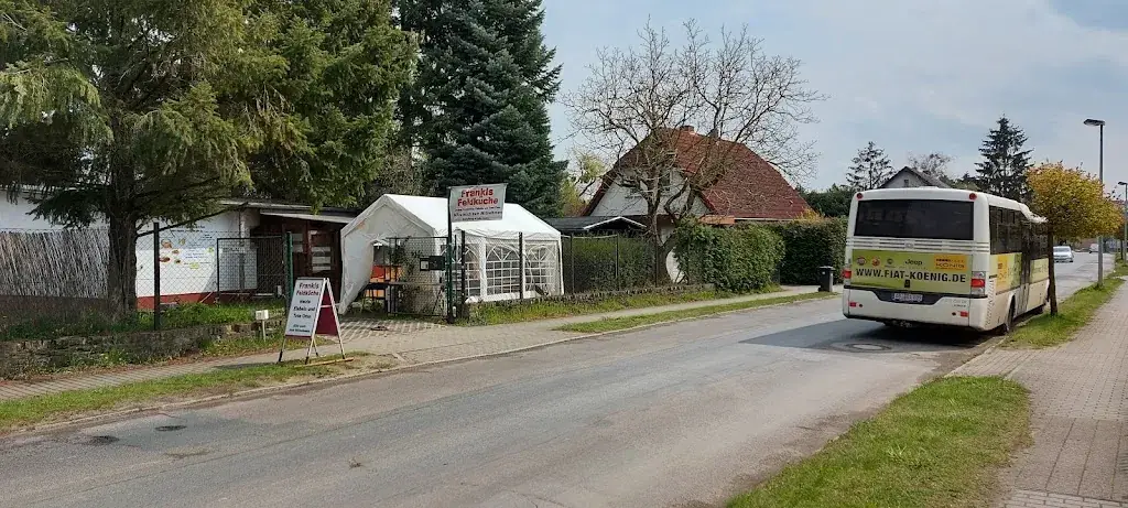 Klaus Ahrendt_Frankis Feldküche_Rudersdorf_recensione