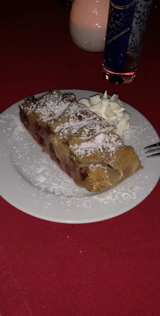 Adnan Qutub_Schmankerlschenke Fuchs_Kleinsöding_recensione