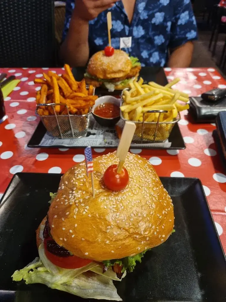 Menu_Restaurant & Diner Pizzburg_Kleinsöding_immagine_8