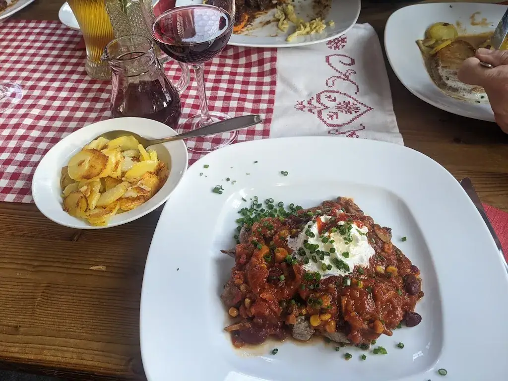 Oliver Lübeck_Schwäbische Weinstube und Wirtschaf(f)t „Beim Schultes“_Kohlberg_recensione