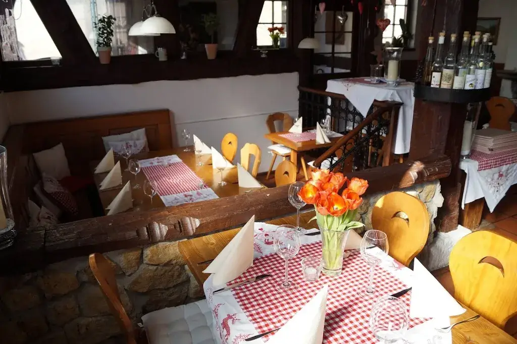 Schwäbische Weinstube und Wirtschaf(f)t „Beim Schultes“_Kohlberg_slider_image_2