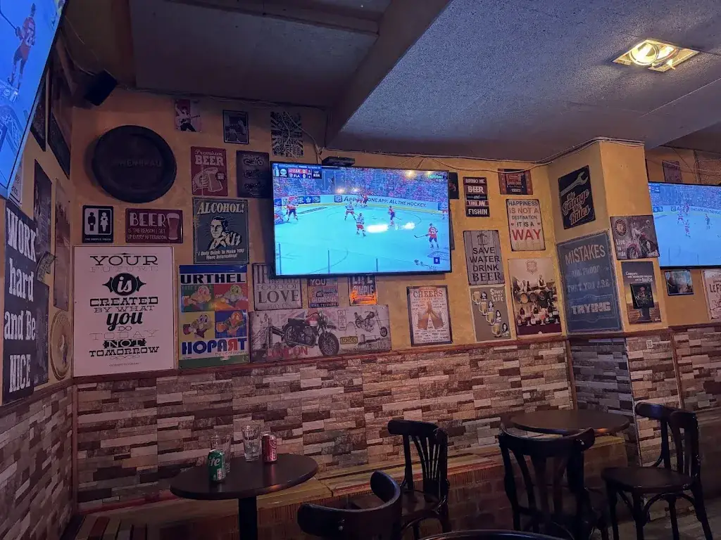 Adam Foster_Beerhouse Chamberí | Craftbeer Bar_Kloster_recensione