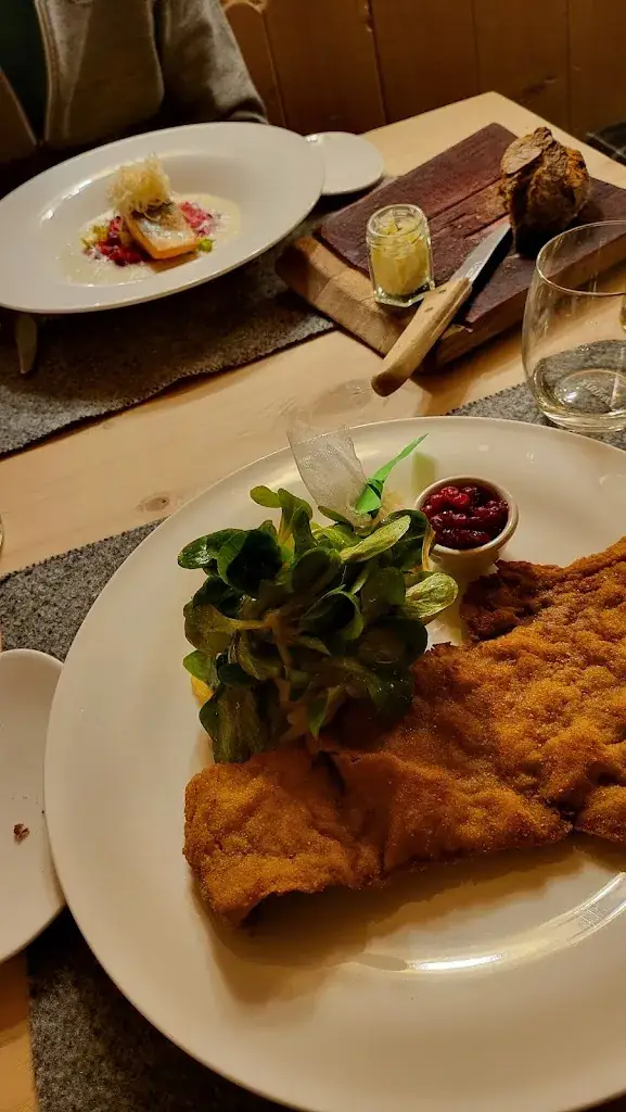 Marc Pilmann_Gasthaus Höhwald_Kloster_avis