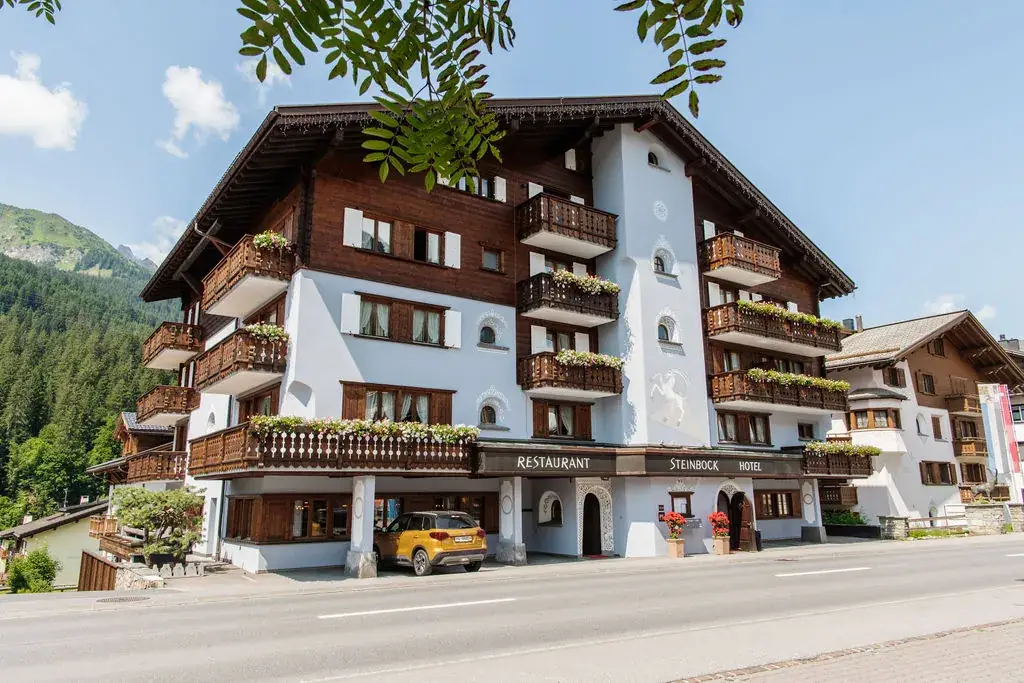 Hotel-Restaurant Steinbock ristorante a Kloster