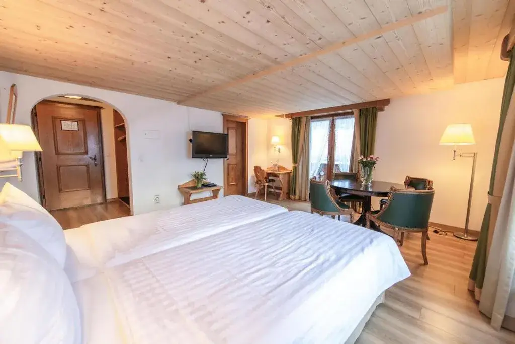 Hotel-Restaurant Steinbock_Kloster_slider_image_3