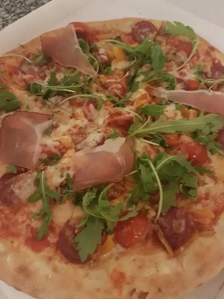 Pizzeria Ristorante Lucente_Krieglach_slider_image_3