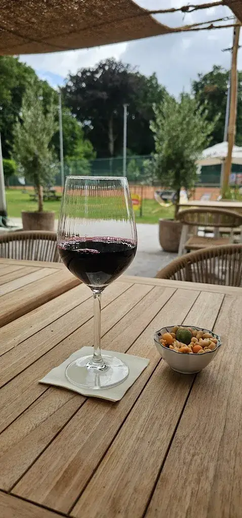 La Terrasse_Kapellen_slider_image_3