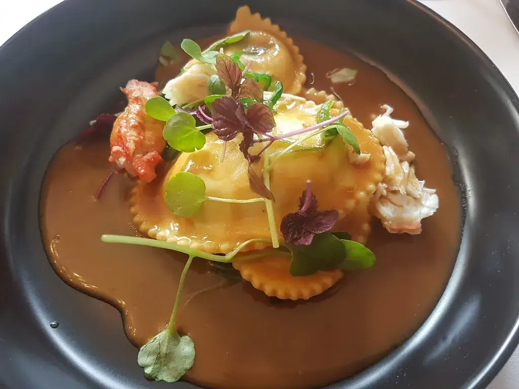 Christoph de Jaeger_Entrez_Kapellen_reseña