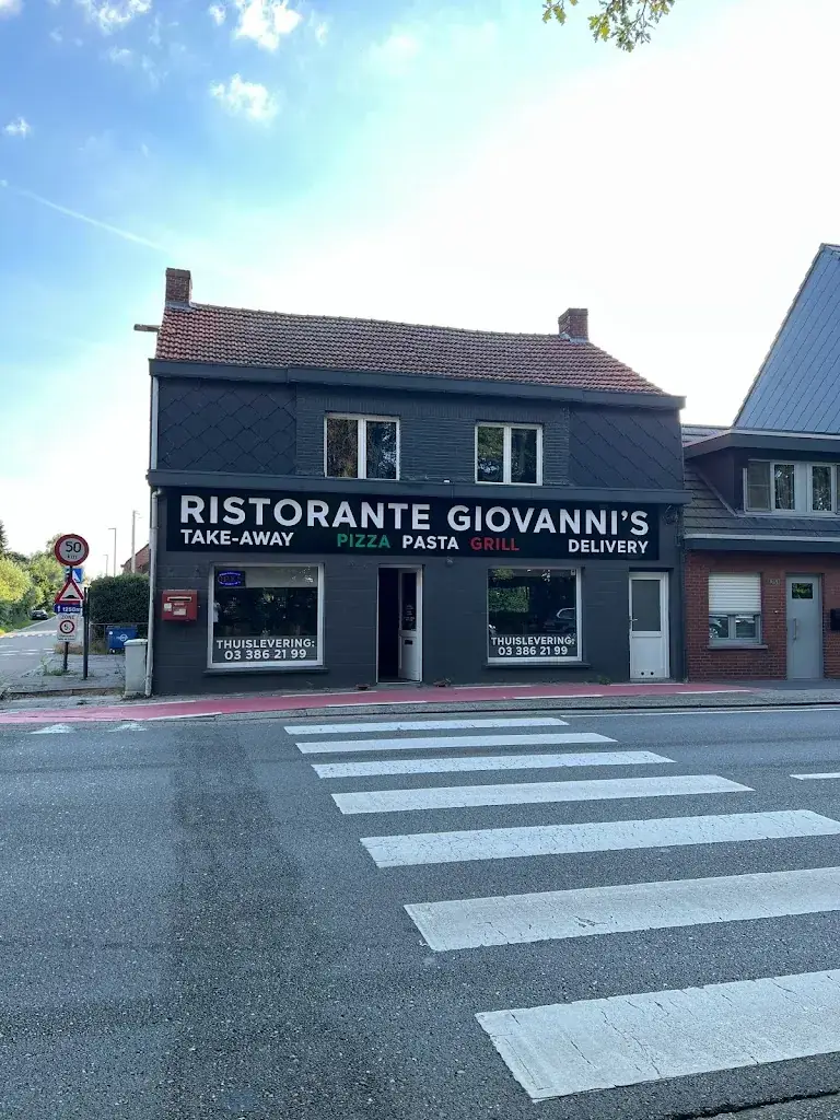 Giovanni's Kapellen_Kapellen_slider_image_3