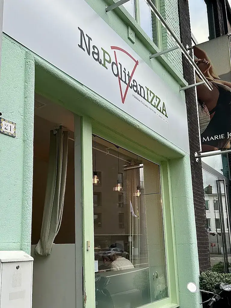 Napolitanizza_Kapellen_slider_image_2