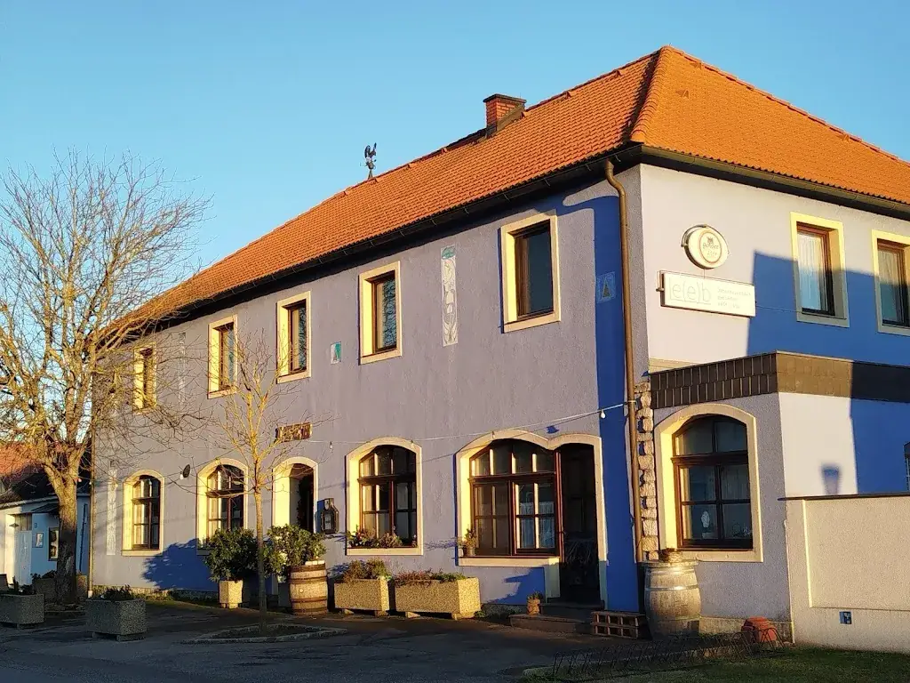 Christian Leeb_Schützen am Gebirge_slider_image_2