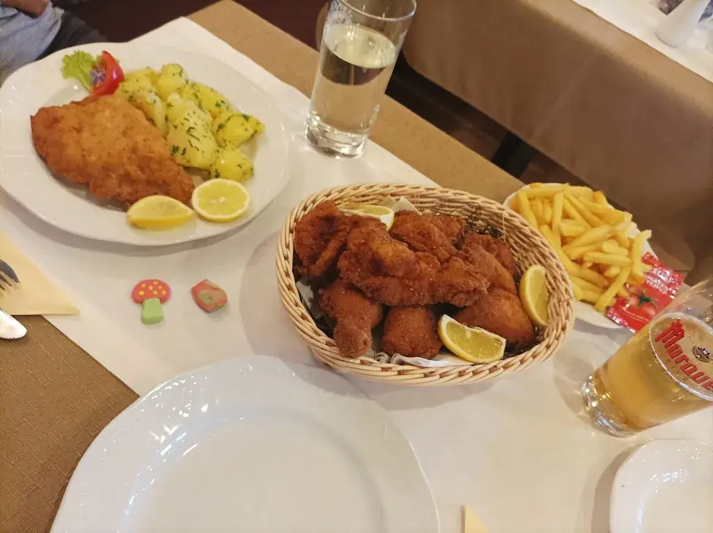 Guniwirt Edelsteinhotel und Restaurant_Krakauschatten_slider_image_2