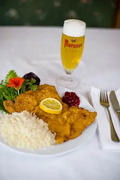 Restaurant Schafferwirt_Krakauschatten_slider_image_1