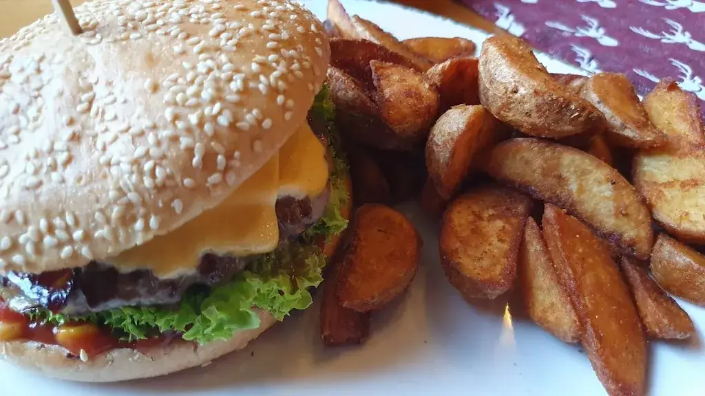 Menu_Restaurant Pizzeria Platzhirsch_Krakauschatten_image_6