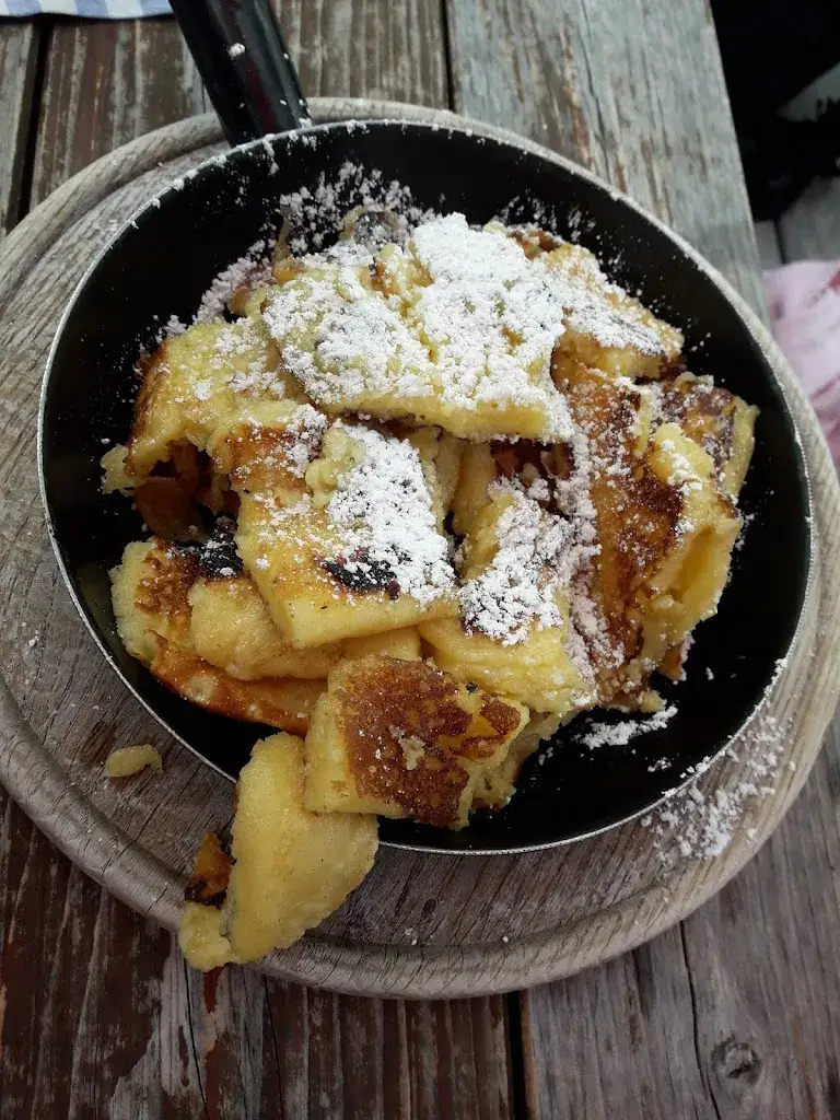 Clarence Brown_Grazer Hütte am Preber_Krakaudorf_recensione