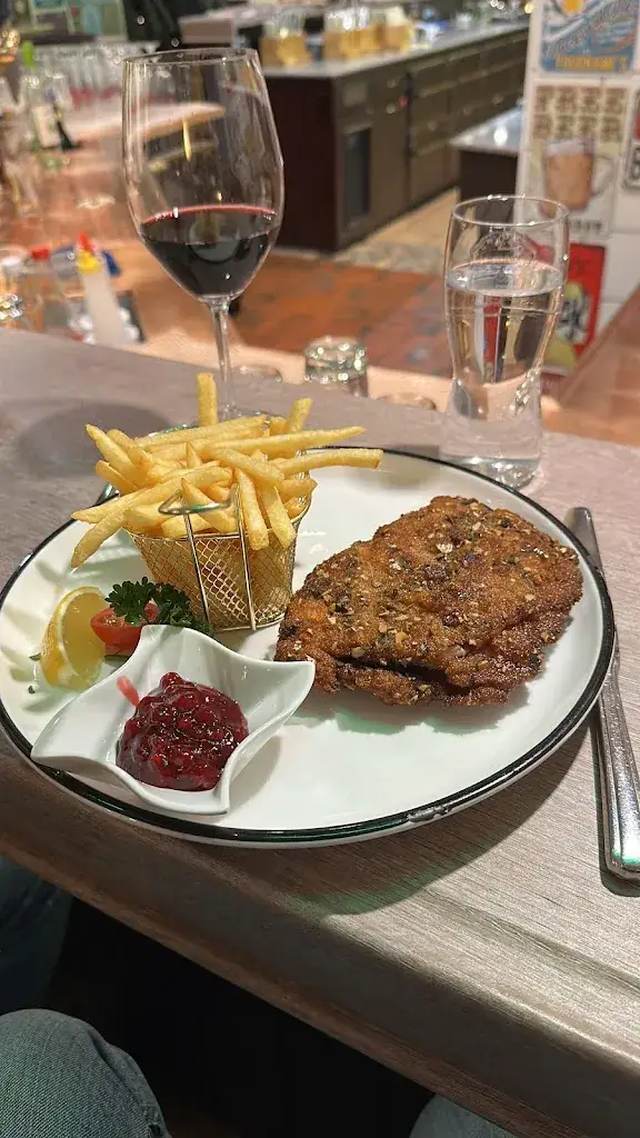 Kristóf Bokor_Brauhaus zu Murau_Krakaudorf_review