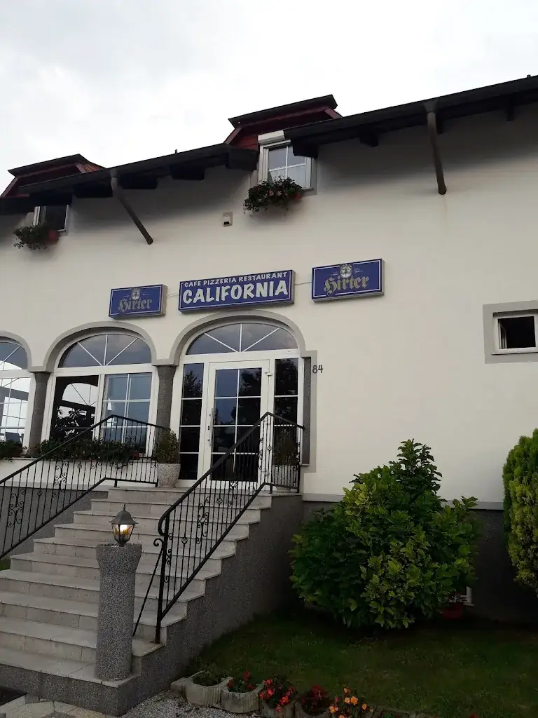 California_Schützen am Gebirge_slider_image_1