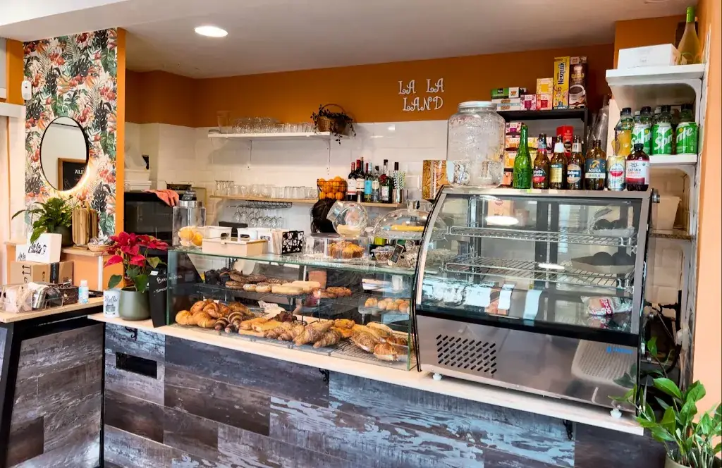 La La Land Café Madrid ristorante a Landl