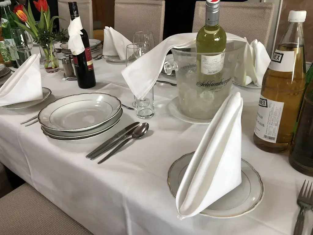 Dominik Aigner_Landgasthof Sonnenstrahl_Siegendorf im Burgenland_review