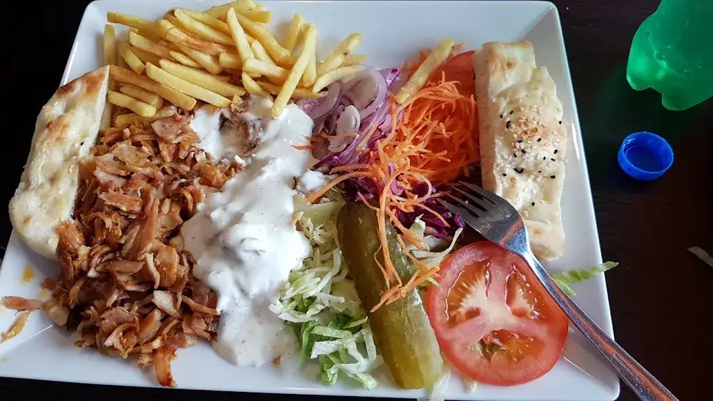 Marian Štefanka_Mediterran Burgergrill_Lannach_recensione