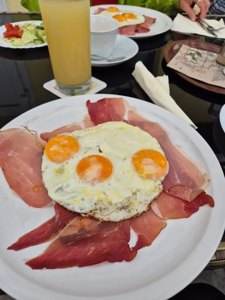 Ingeborg Kaelin_Gaststätte Pension Diemelstube Liebenau_Liebenau_review