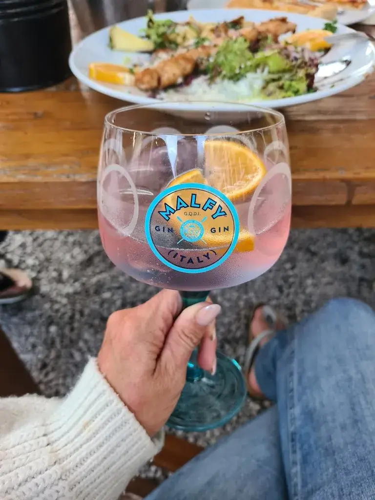 Mel Wey_Restaurant „Zum alten Kuhstall