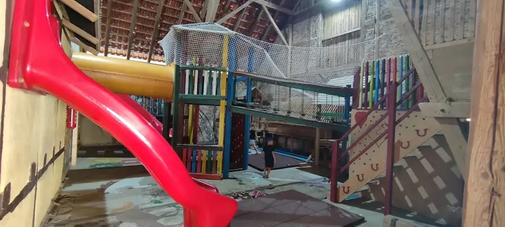 Crismo_Restaurant „Zum alten Kuhstall