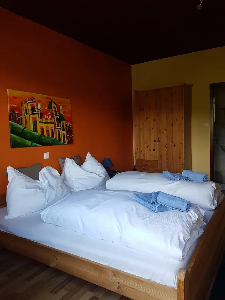 Lorna Spaas_Jerà am Furtnerteich_Mariahof_avis