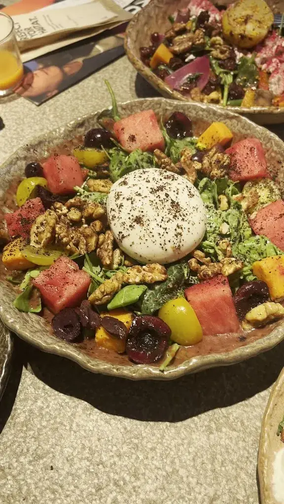 Honest Greens Madnum_Loipersdorf bei Fürstenfeld_slider_image_2