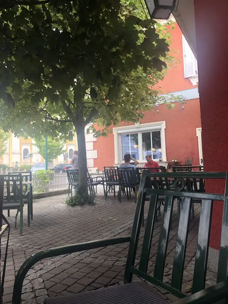 Juraj Jurcik_Gasthaus Draxler_Mitterlabill_review