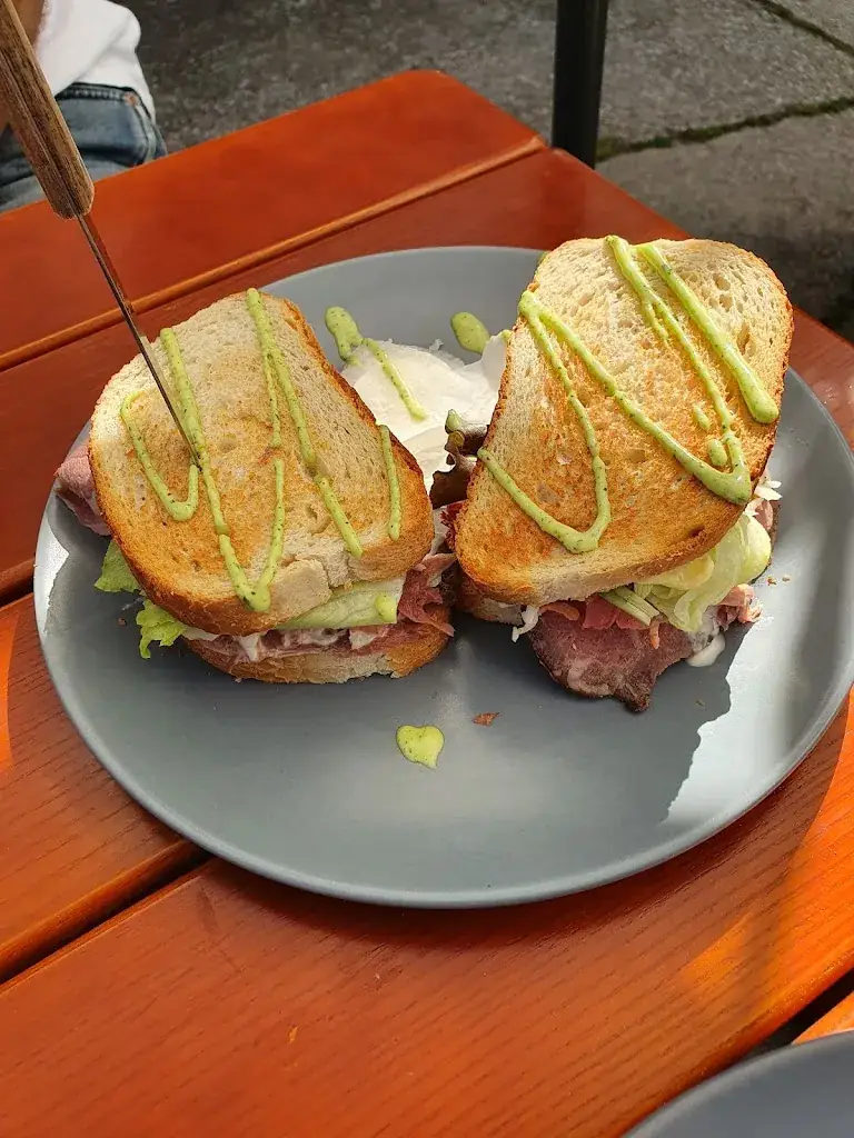 Menu_Dorf Meister_Schattendorf_image_2