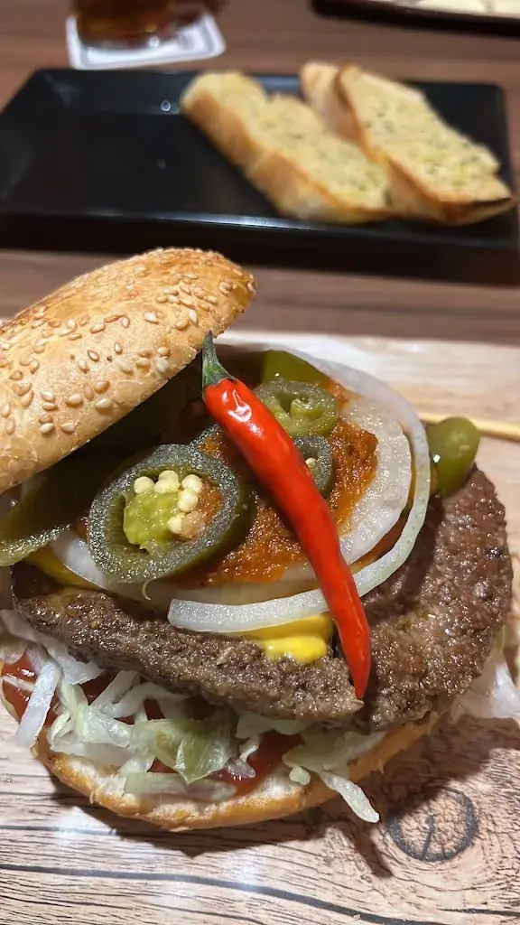 Rafael van Steenbergen_Mama Madys Diner Restaurant_Merkendorf_review