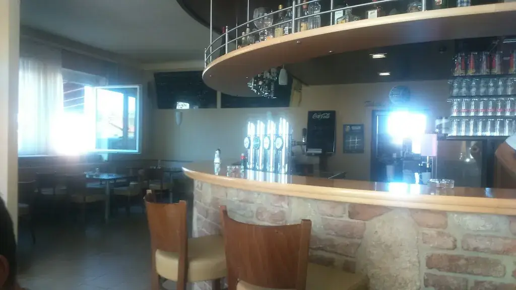 Dorfwirt Stotzing restaurant à Stotzing