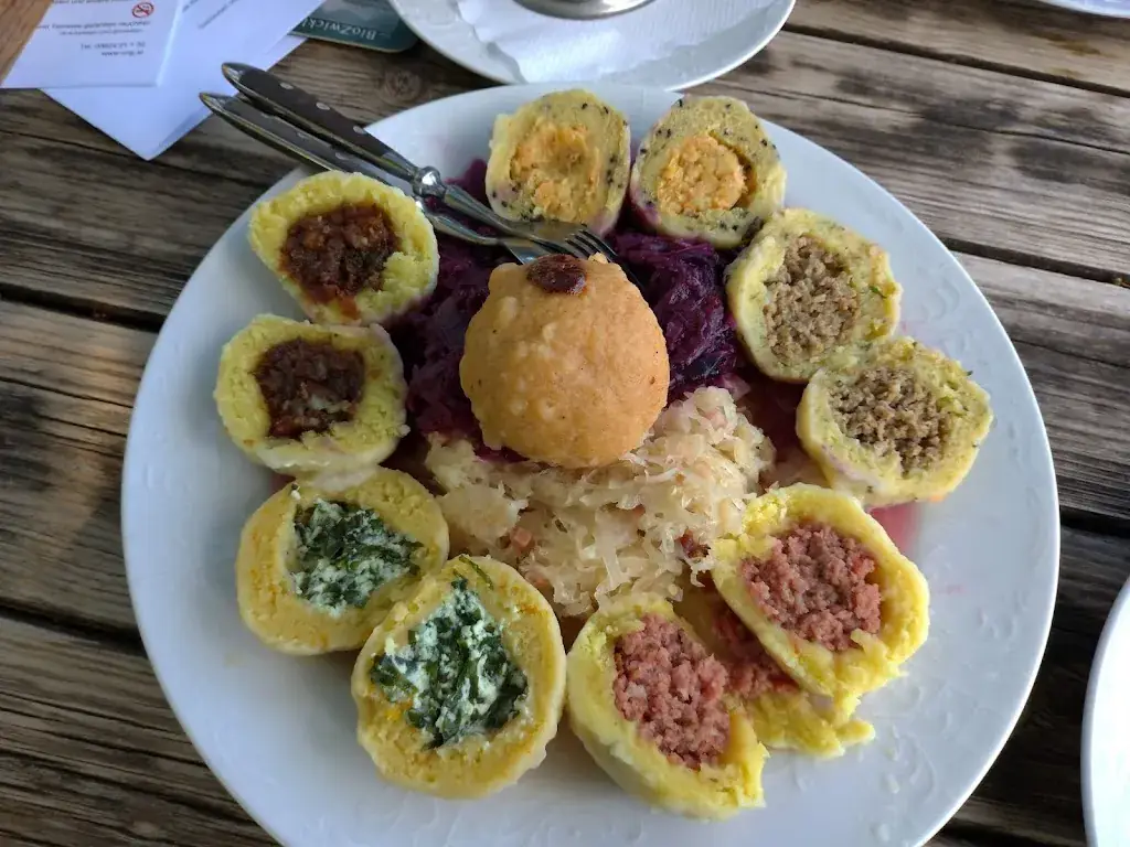 Zdeněk F._Knödl-Alm_Mitterndorf im Steirischen Salzkammergut_avis