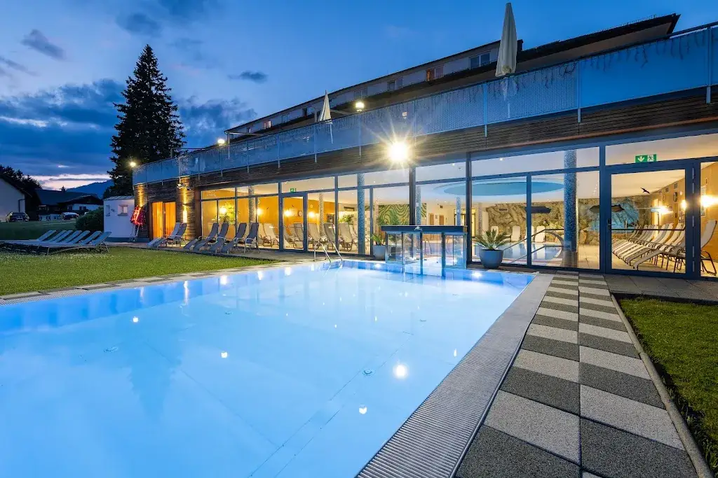 Hotel - Restaurant Grimmingblick_Mitterndorf im Steirischen Salzkammergut_slider_image_1