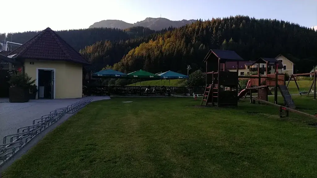 Tom Kanok_Teichwirt Urani_Mürzsteg_recensione