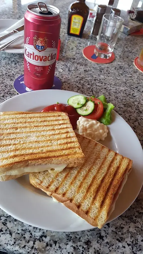 Menu_Cafe Restaurant Picasso_Liezen_image_6