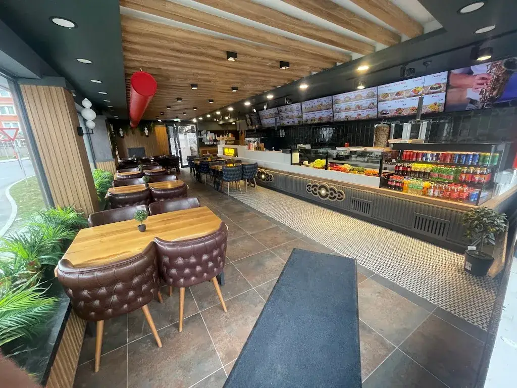 Milano Pizzeria & Kebap Haus Liezen_Liezen_slider_image_1