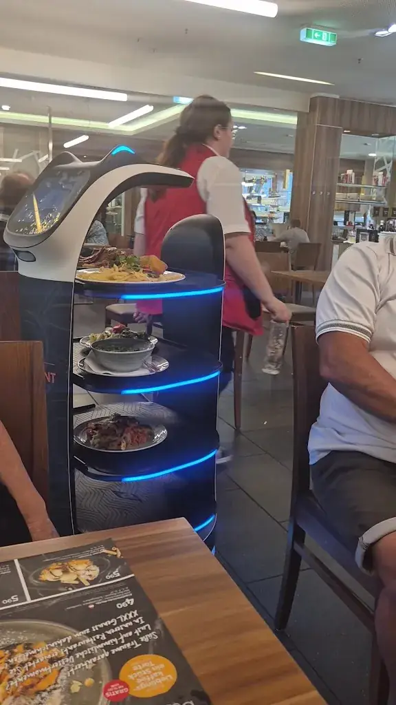 XXXLutz Restaurant Liezen_Liezen_slider_image_2