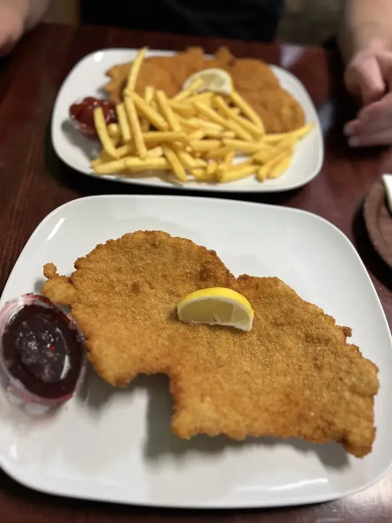 My Schnitzel & Pizza_Liezen_slider_image_3