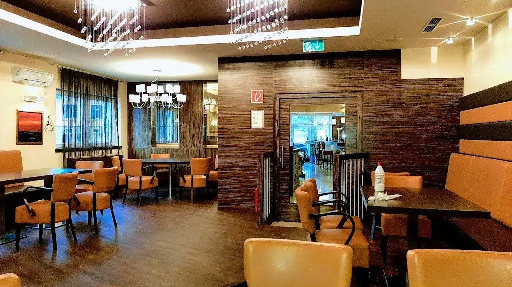 Restaurant Central restaurant à Neudau