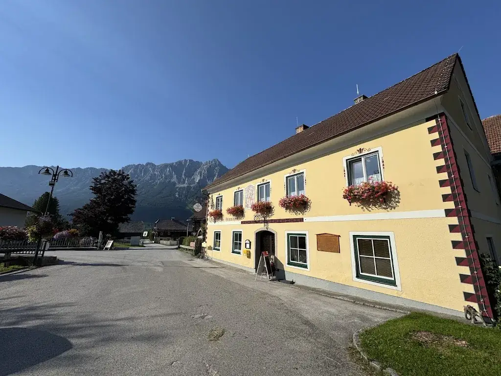 E. Meijerink_Gasthaus zum Grimmingtor_Niederöblarn_avis