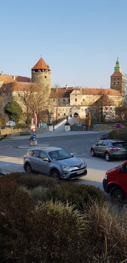 Kurt Meissner_Hotel Burg Schlaining_Stadtschlaining_avis