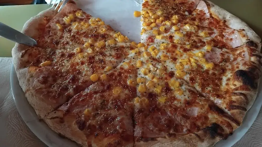 Veronika C_Landhaus Postillion_Nestelbach im Ilztal_avis