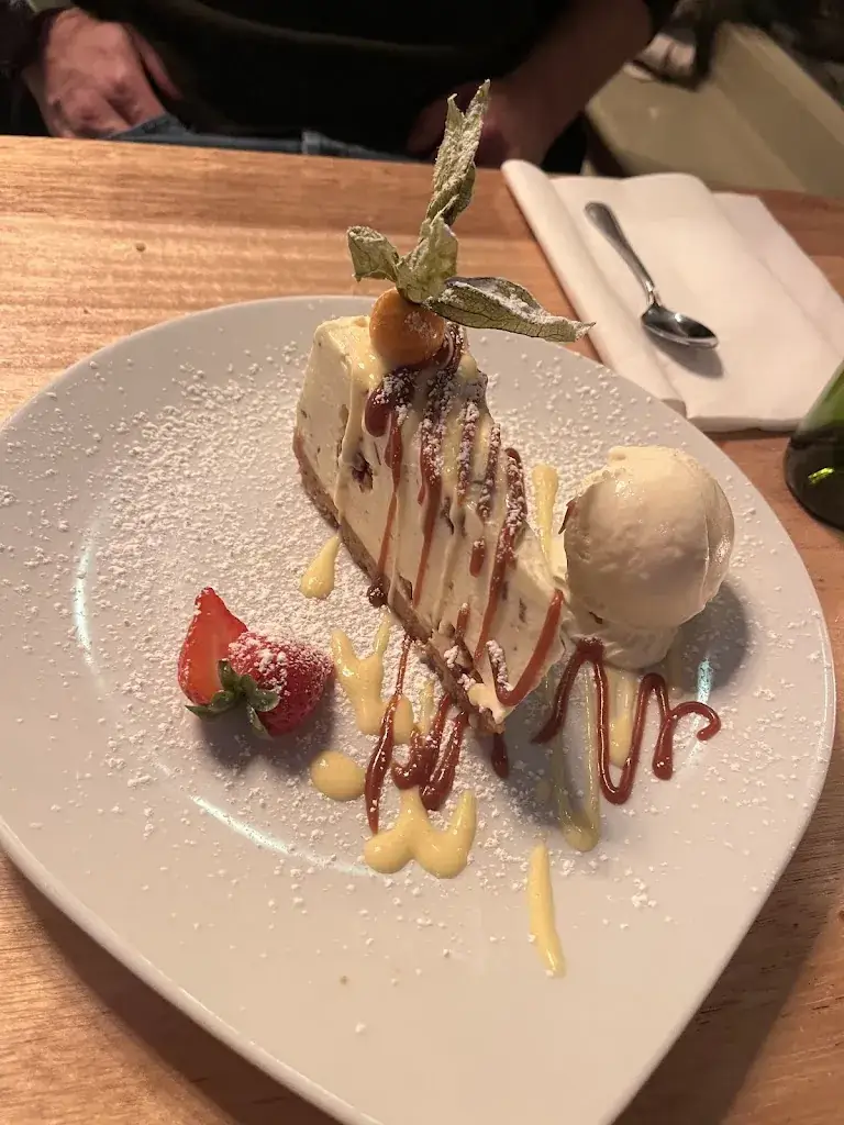 Butt Mullins_Naas_slider_image_3