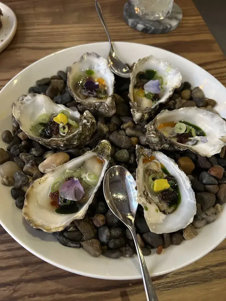 Thiery_Neighbourhood Naas_Naas_review